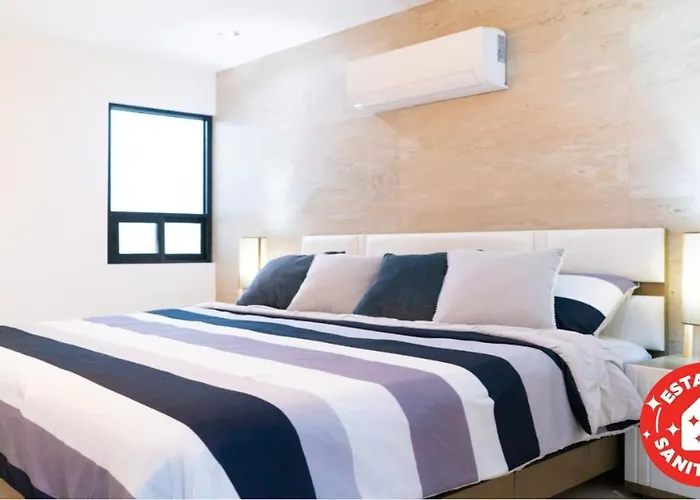 Econosuites Fundidora Monterrey