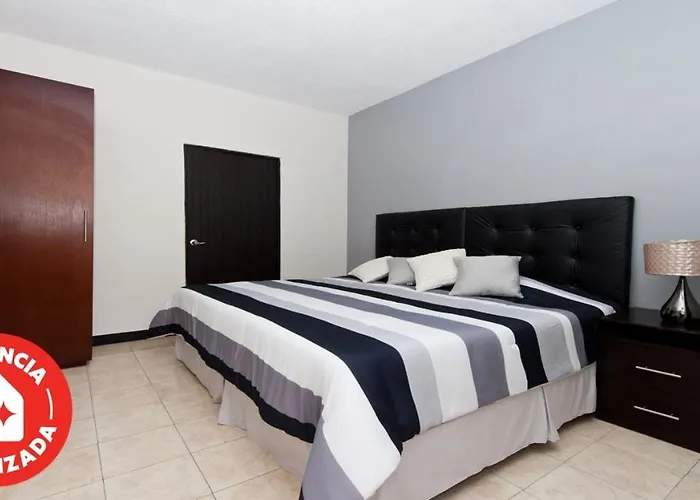 Econosuites Monterrey